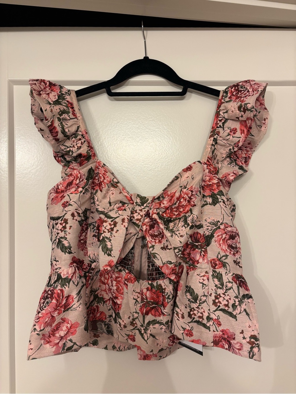 En Saison Pink Floral Tie-Front Ruffle Strap top